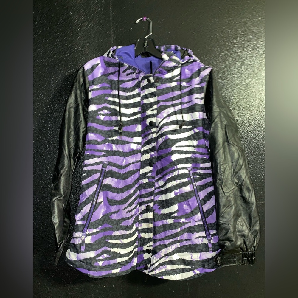 Aperture Purple and Black Patterned Outerwear